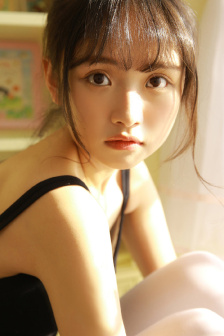 小莹客厅激情